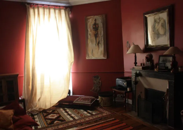 La Maison Bleue